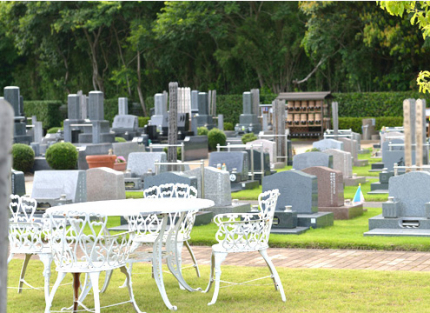 改葬ができます。(遠方の墓地をこちらに移す事が可能です。)