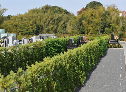 人にやさしい、環境にやさしい、それが「青葉ニュータウン霊園」。